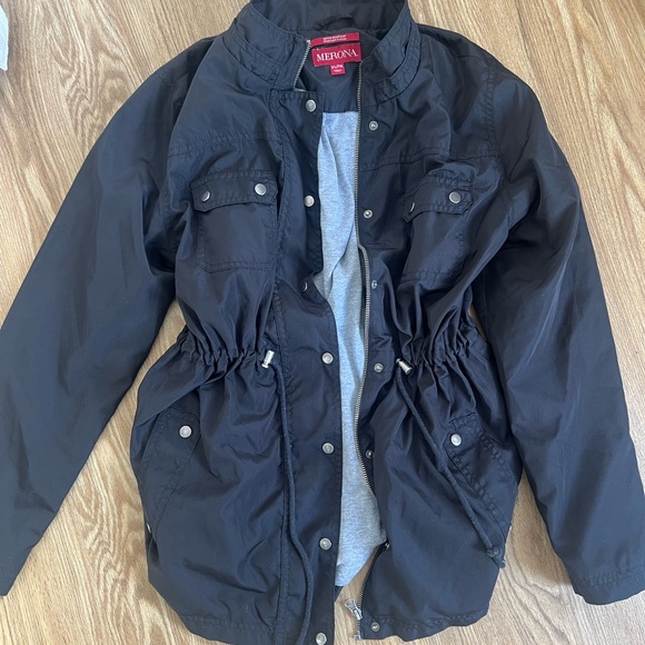 Jacket - Picture 1 of 2